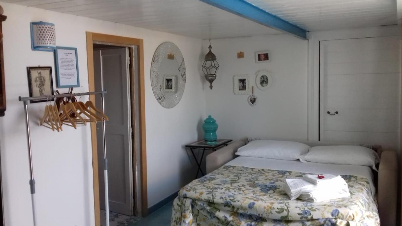 La Casa Sugli Archi Hotel Ponza Værelse billede